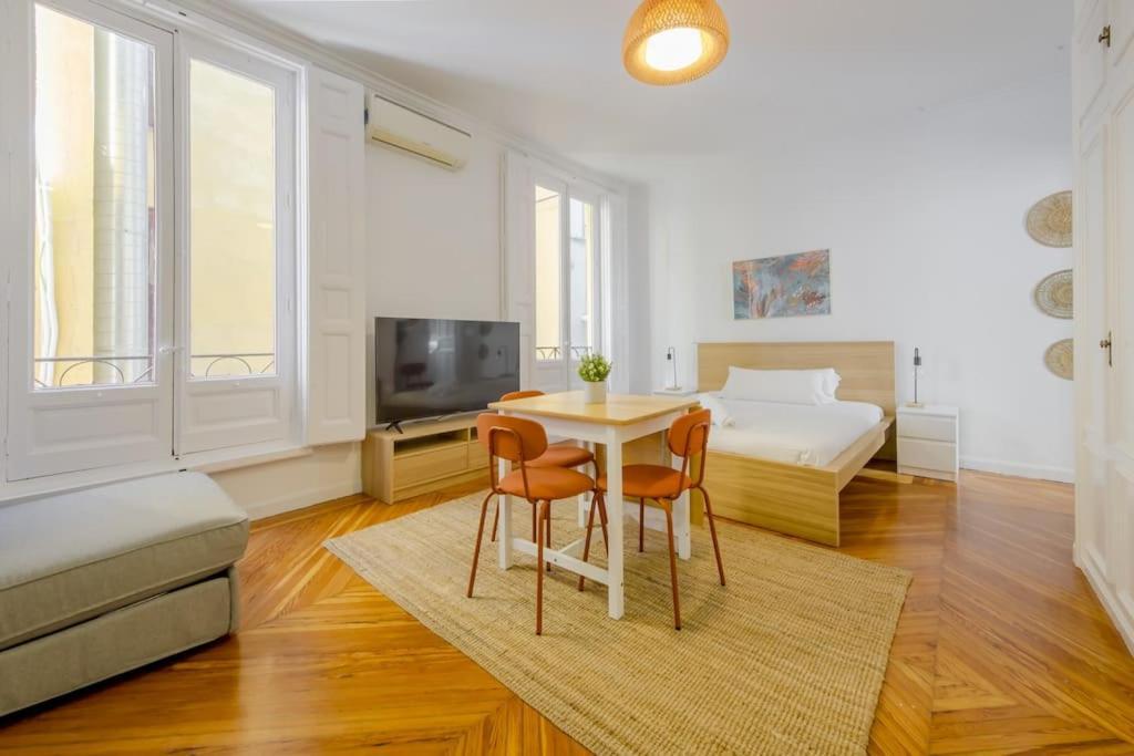 Petite E Chic Loft Para 3 En El Corazon De Madrid Dış mekan fotoğraf