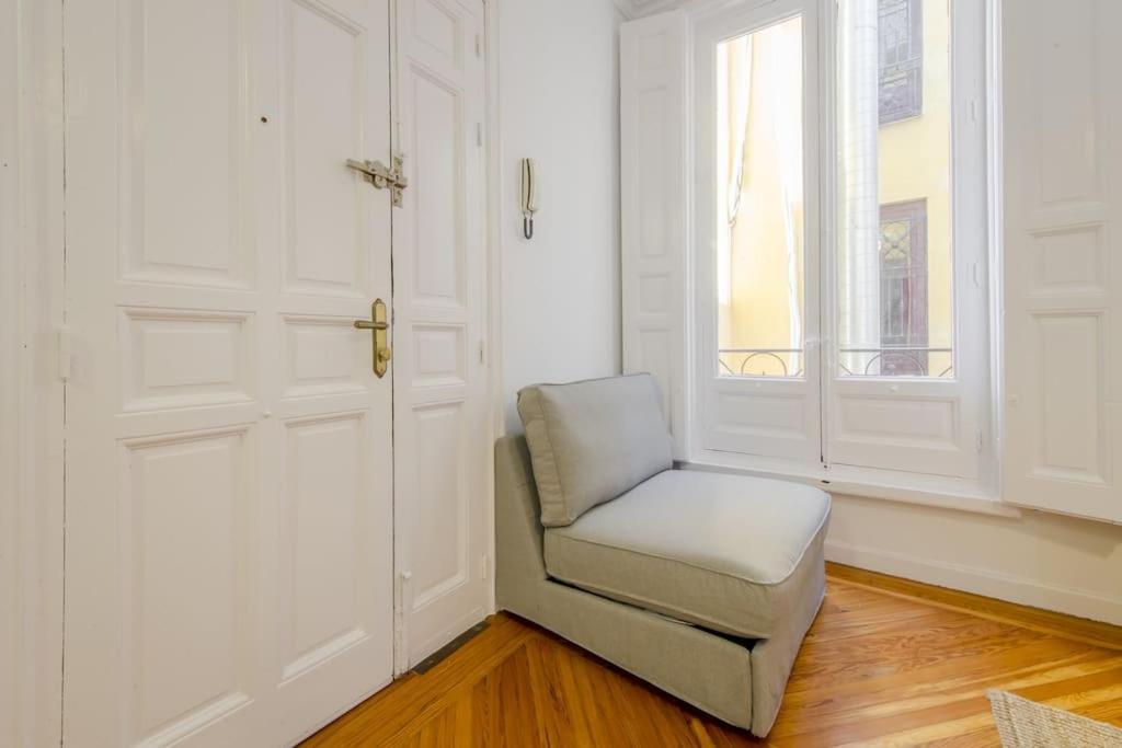 Petite E Chic Loft Para 3 En El Corazon De Madrid Dış mekan fotoğraf
