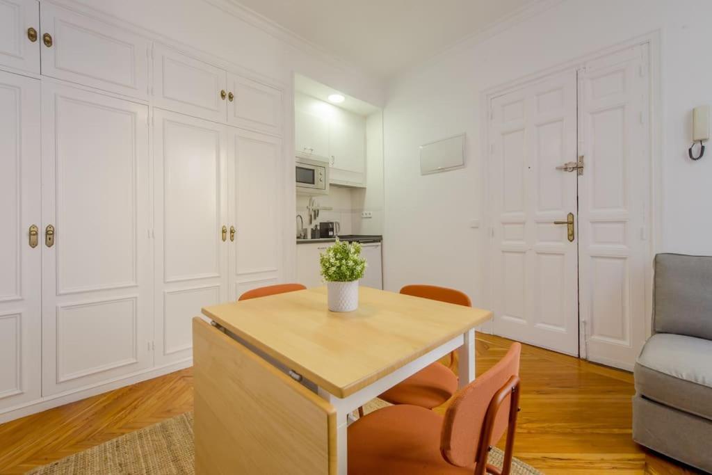 Petite E Chic Loft Para 3 En El Corazon De Madrid Dış mekan fotoğraf
